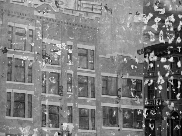 Mural-on-Eastland-Hotel-wall-at-Congress-Square-Plaza-in-Portland,-Maine-(P1100857)