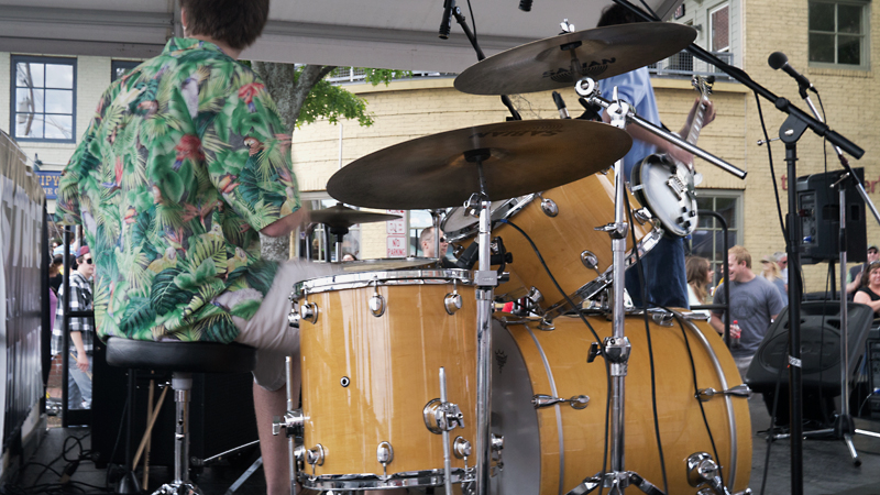 Maine-Academy-of-Modern-Music-stage-at-the-2013-Old-Port-Festival,-Portland,-Maine-(PGX11000327)