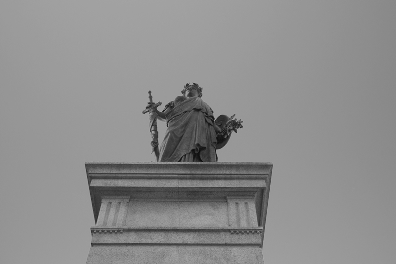Soldiers-and-Sailors-Monument,-Monument-Square,-Portland,-Maine-(PGX11000543)